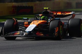 GP Mexika: Lando Norris přebírá vedení šampionátu, Lewis Hamilton doplatil na souboj s Maxem Verstappenem